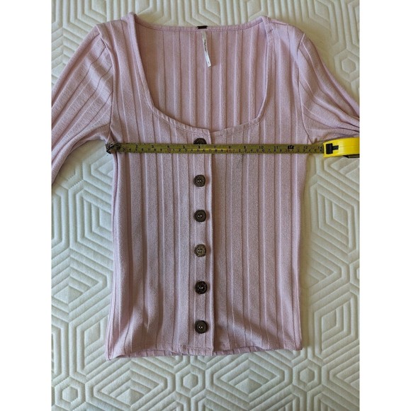 FREE PEOPLE Central Park Women's Blush Pink Ribbed Knit Button Down Top Size S - Picture 7 of 8